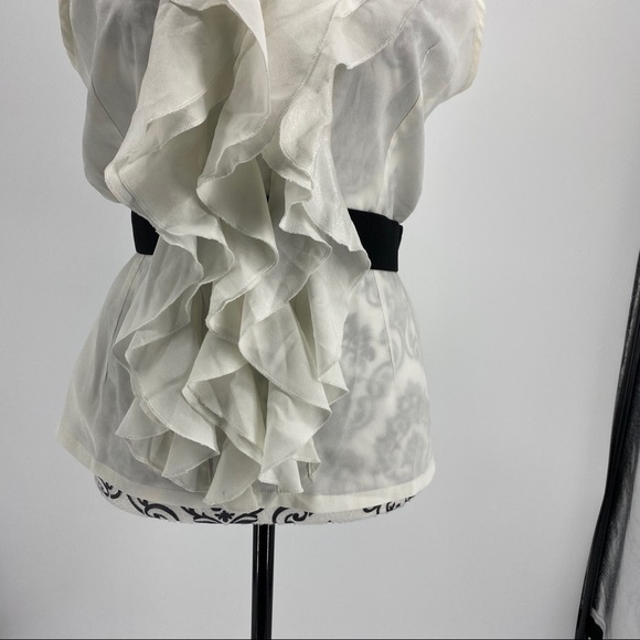 Love Tree white ruffle front black belt blouse. Sleeveless v-neck. Career work - Picture 6 of 12